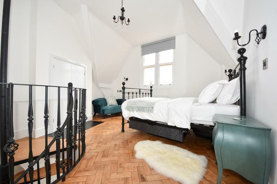 Warwick Post Office Apartment Luaran gambar