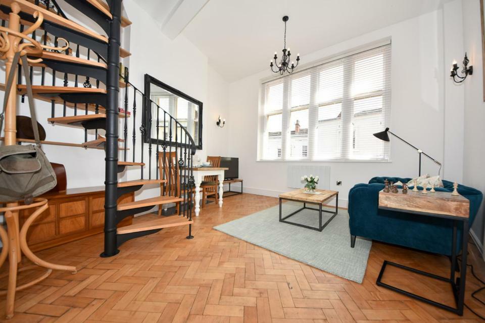 Warwick Post Office Apartment Luaran gambar