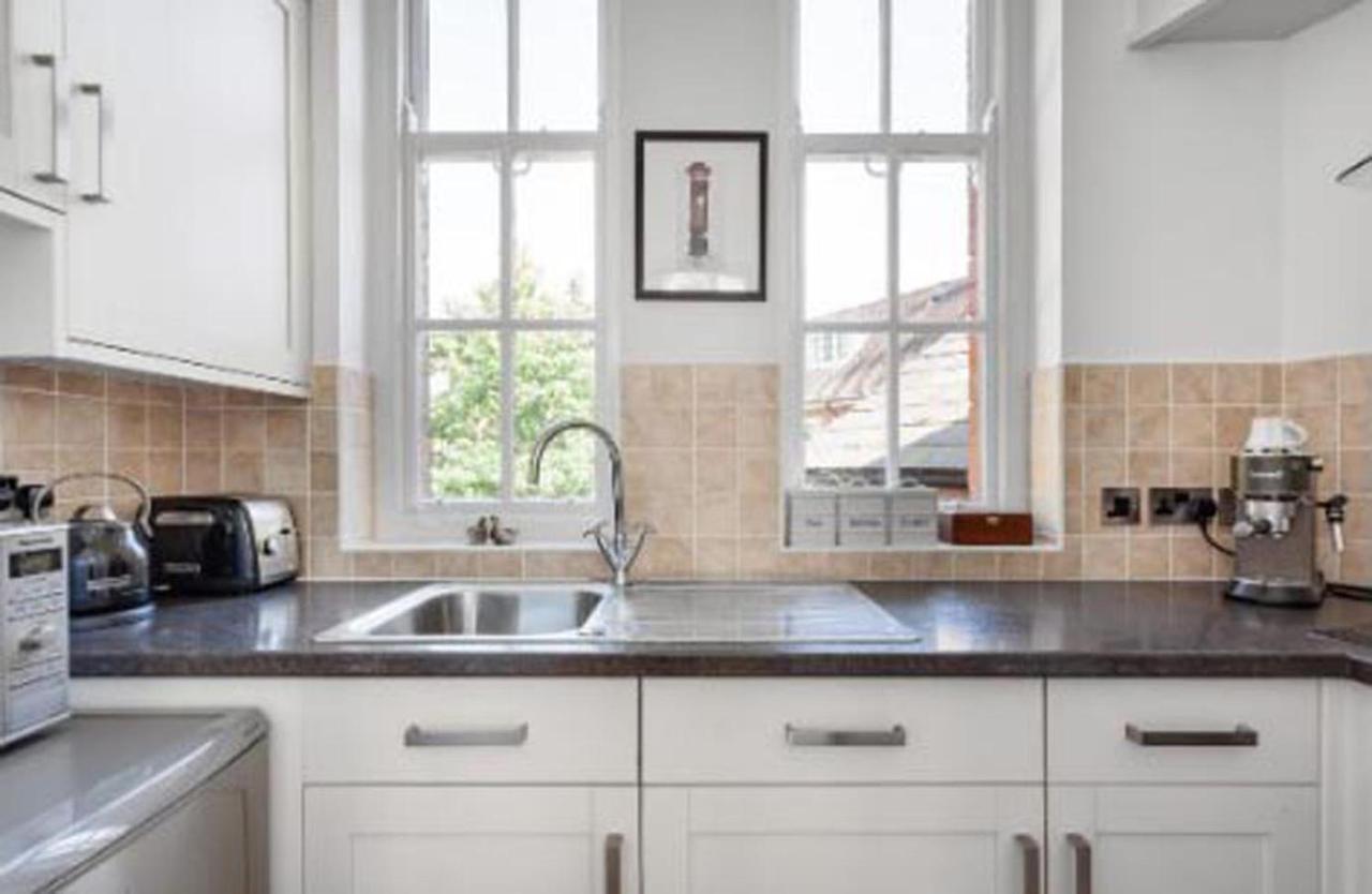 Warwick Post Office Apartment Luaran gambar